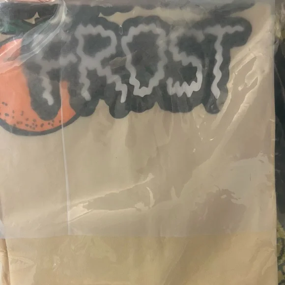 HiiDef Tan Orange Frost Logo
T-Shirt - LARGE - Picture 4 of 7